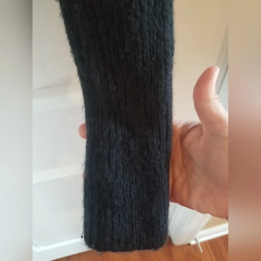 Le superbe Jackpot Sweater in Black  Size XS - Picture 2 of 8
